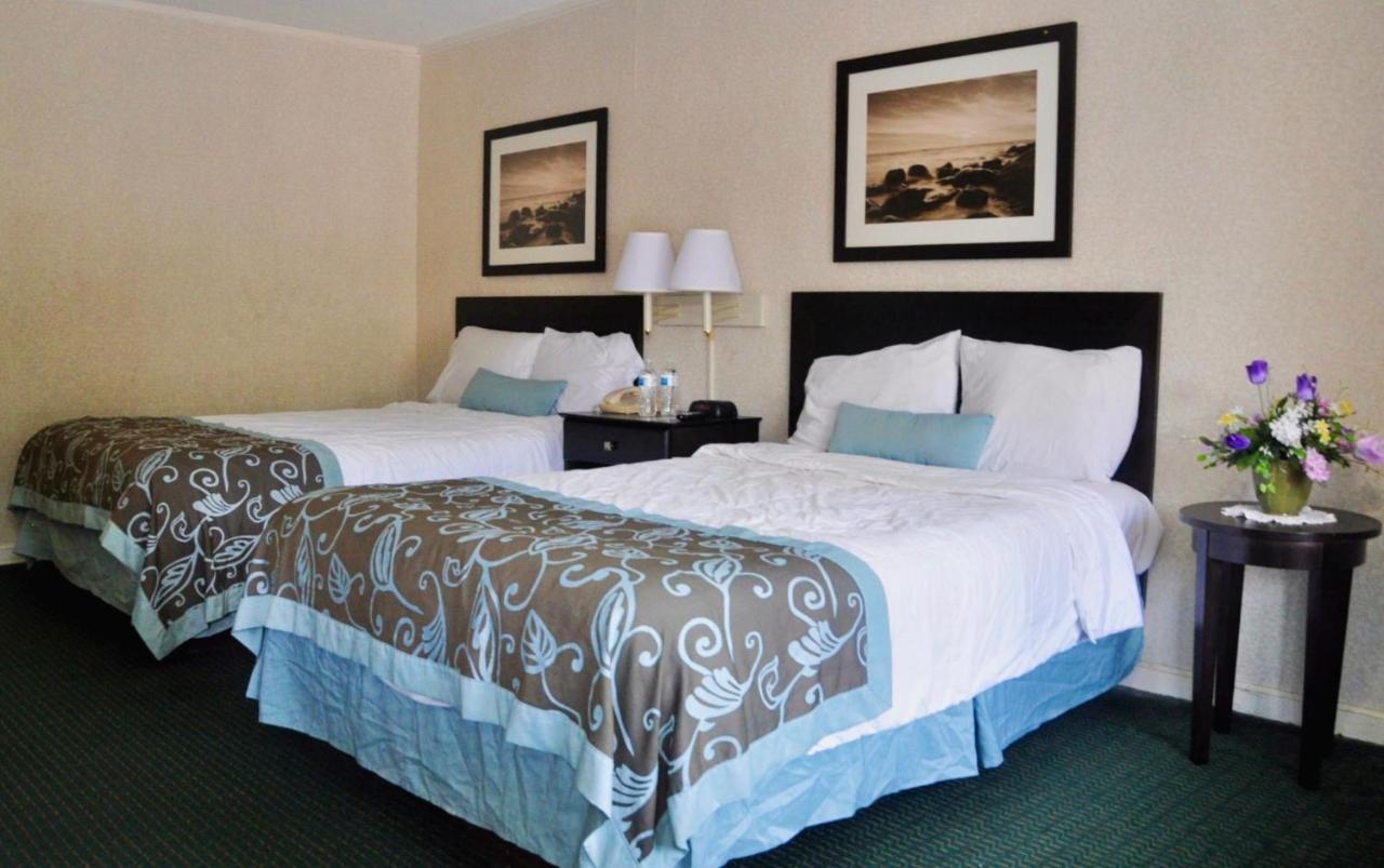 Azalea Inn & Suites Wilmington Esterno foto