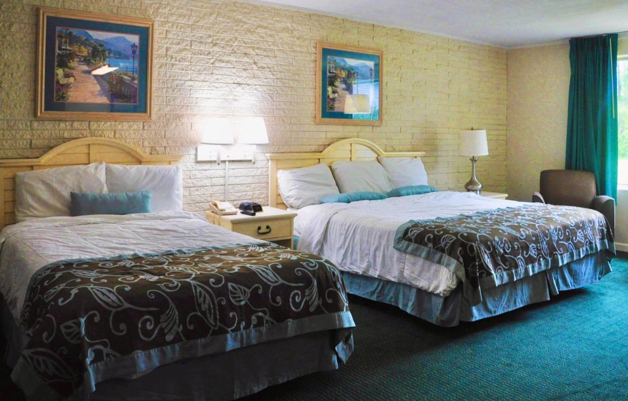 Azalea Inn & Suites Wilmington Esterno foto