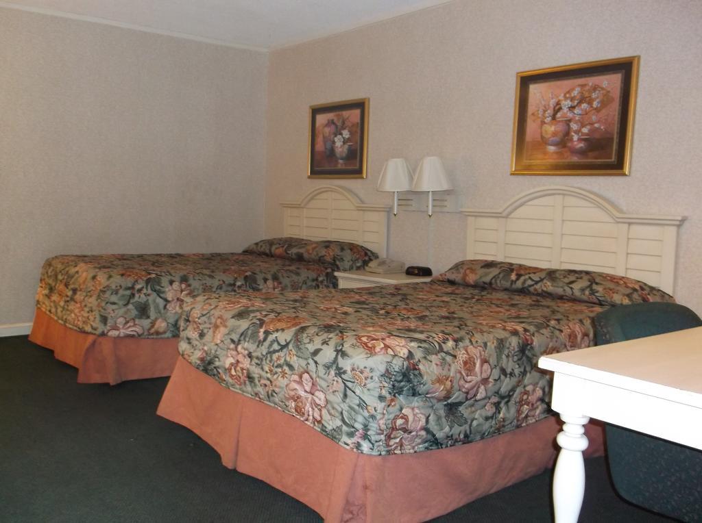 Azalea Inn & Suites Wilmington Camera foto