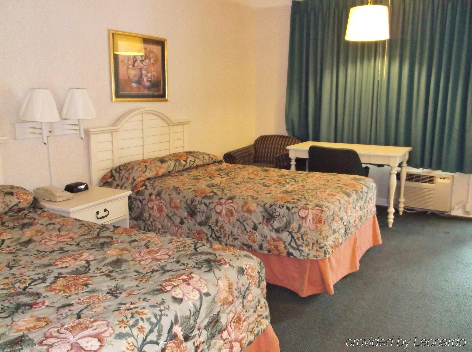 Azalea Inn & Suites Wilmington Esterno foto